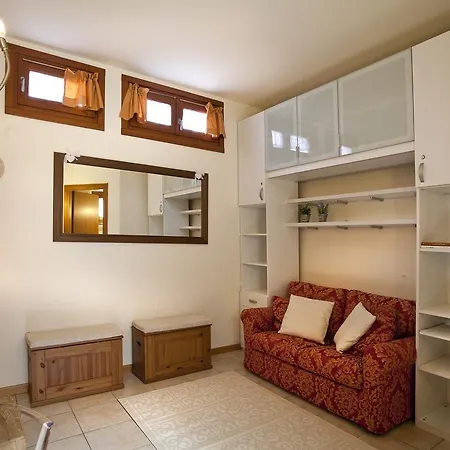 Lägenhet Il Nido Sui Tetti Verona